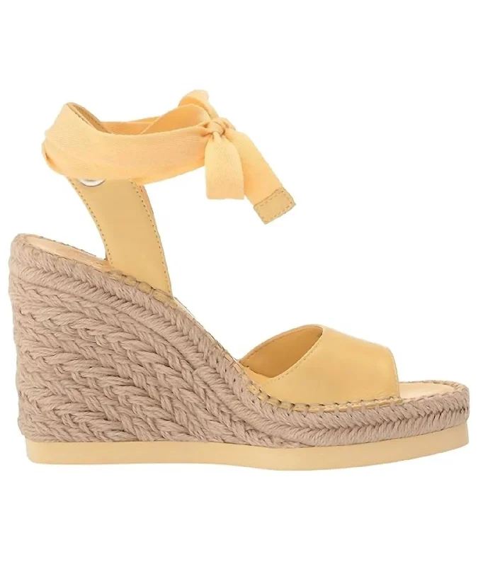 Bendsen Wedge Sandal In Panna Cotta