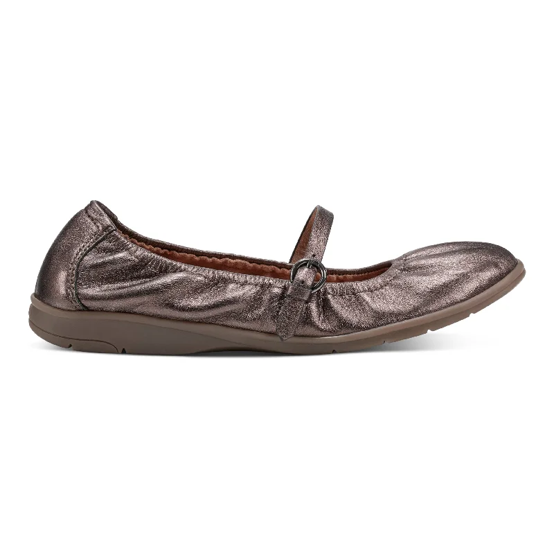 Korvino Almond Toe Casual Ballet Flats