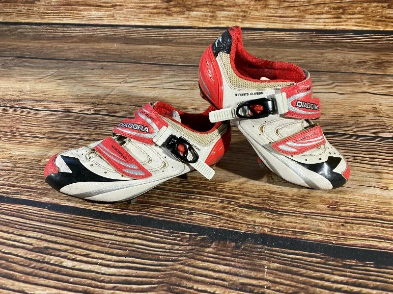 DIADORA Road Cycling Shoes Clipless Biking Boots Size EU 39 with Cleats